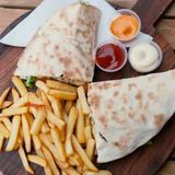 Makloub géant +(makloub gratuit)