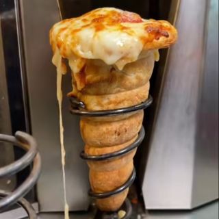 Pizza Cornet Thon