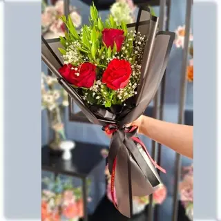 Bouquet Red& Black