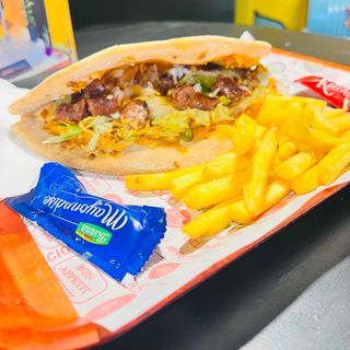 Makloub merguez 