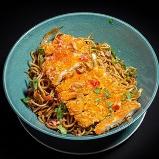 Nouilles maison poulet katsu 