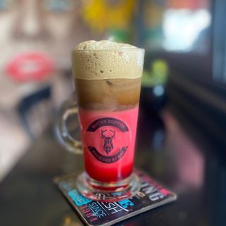 Iced coffee strawbery