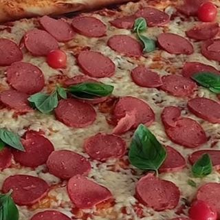 Pizza pepperoni 1 tranche (1/9)