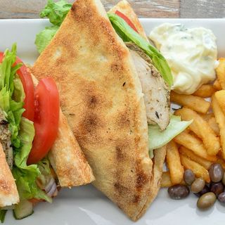 Makloub Escalope Panée