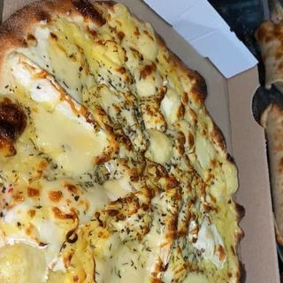 Pizza 4 Fromages
