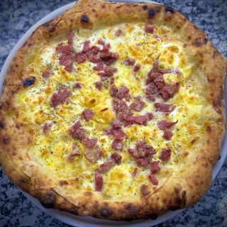 Pizza Carbonara