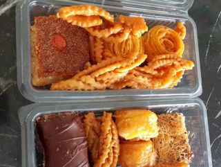 Ktayef ou hrissa hlowa, debla, gâteau chocolat roulé