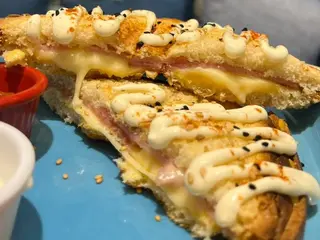 Croque Monsieur + SODA à 1 Dinar !
