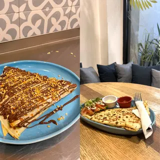 Sweet & Salt BOX : Crêpe Nutella ® Noisettes + Crêpe thon fromage + 2 Sodas GRATUITS