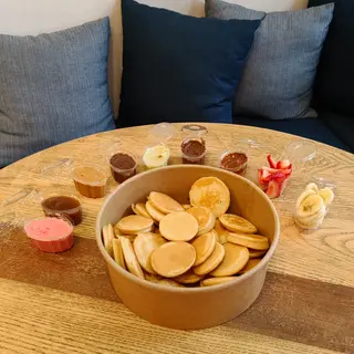 Mini Pancakes SHARE BOX