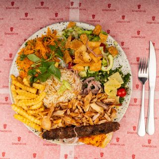Plat shawarma + kebab viande / وجبة شاورما + كباب لحم