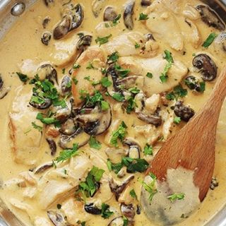 Émincé à la crème sauce champignons