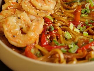 Nouilles sautees Pate crevette