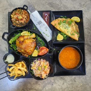 Plat ¼ Poulet Rôti  (صحن¼ دجاج مصلي)