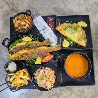 Plat 2 Poisson Grillé ( صحن 2 حوت مشوي)