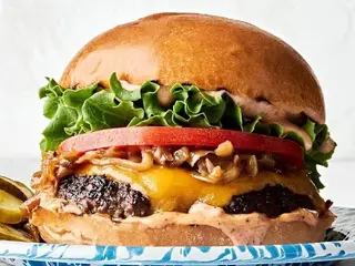 Cheese burger