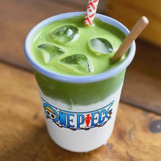 Ice matcha latte