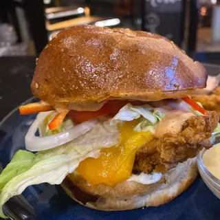 Crispy Chicken Burger Piquant