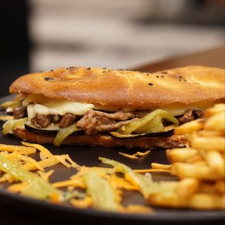 Sandwich Poulet Grillé & Champignons & Gruyère