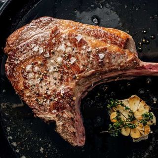 côtelette de boeuf grillé