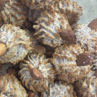 Petit four aux amandes 100g