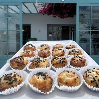 Chaussons au thon 100g