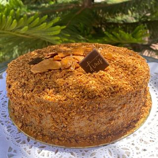 Le praliné noisettes 6-8 personnes