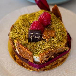 Le Pistache Framboise  décor pêche
