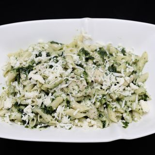 Penne Poulet Pesto
