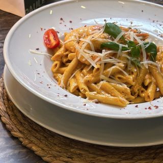 Penne Aux Crevettes Sauce Rose