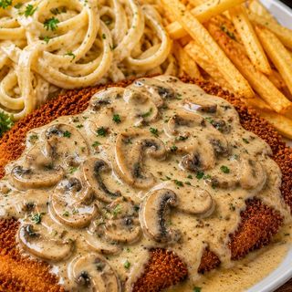 Plats pasta escalope panée à la crème