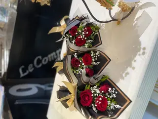 Mono bouquet