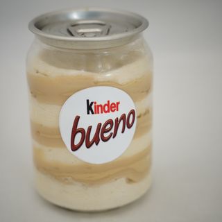 Cancake Kinder Bueno