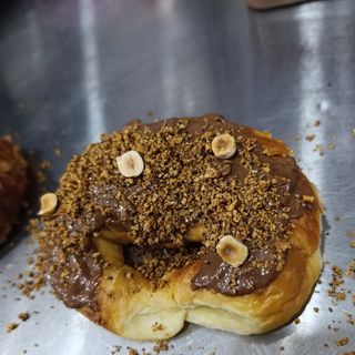 Croissant rocher au Nutella noisette
