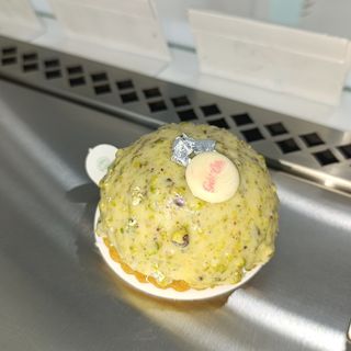 Dome Pistache Praliné