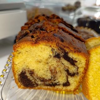 Tranche de cake vanillé marbré