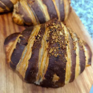 Croissant amande chocolat