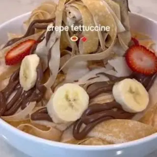 Crêpes spaghetti sucrée