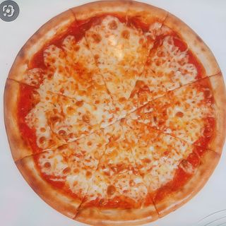Pizza Margherita