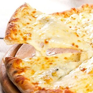 Pizza 4 Fromages