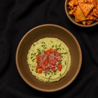Creme d’avocat et crackers de pita