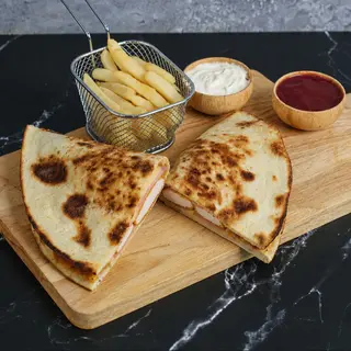 Makloub Cordon Bleu
