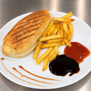 Sandwich tabouna let’s eat