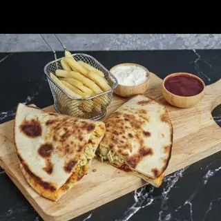 Makloub shawarma