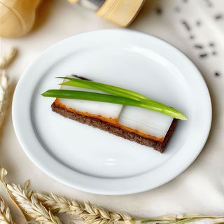 Бутерброд з салом