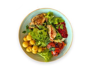 Салат з овочами гриль та картопляними крокетами (350 г)