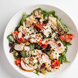 Салат  Курка-шпинат (240г)