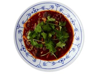 Баранина сичуань(310г + 2 бао )