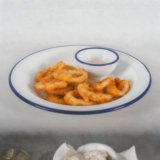 Кільця кальмара в темпура з соусом крем-чилі (100/30/20)