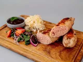 Курячі ковбаски гриль